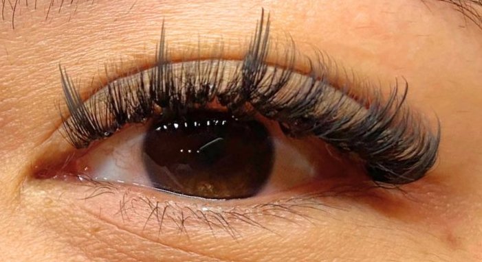 Eyelash extension Wispy